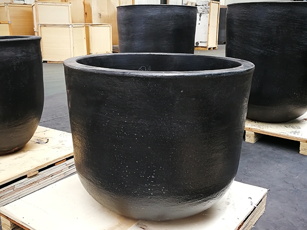 Graphite crucible